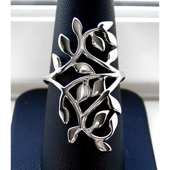 Jewelry - 925 STERLING SILVER Extravagant Leaves Statement Ring